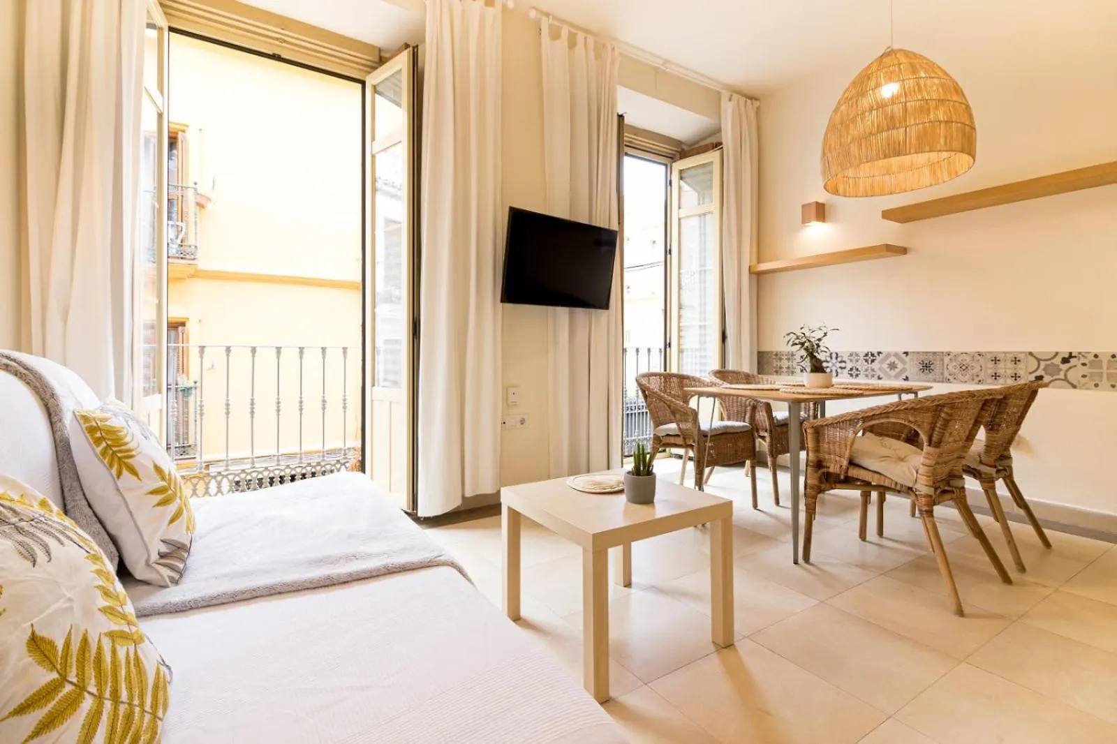 公寓 Edificio Apartamentos Victoria Centro 马拉加